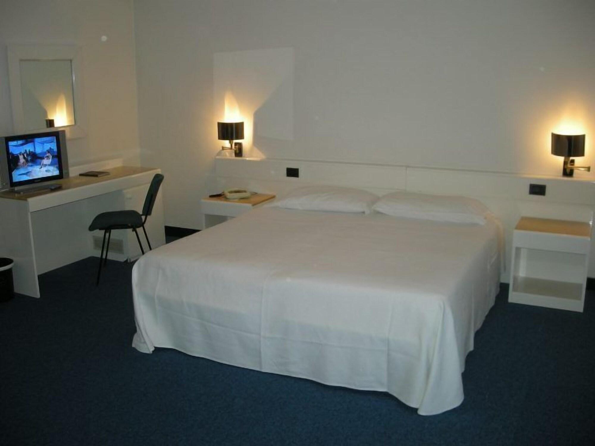Giovanni 4* Padova
